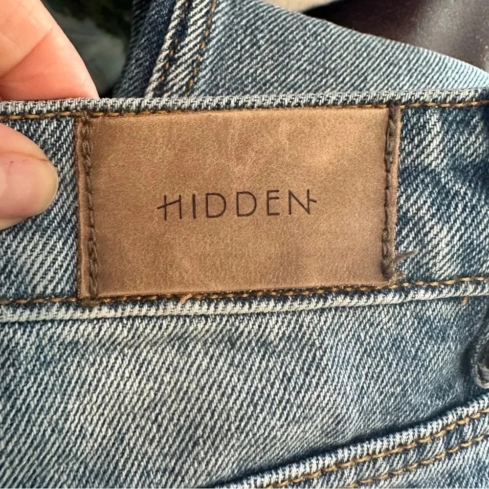 Hidden Tracey High Rise Frayed Hem Straight Crop Jeans - Picture 6 of 9